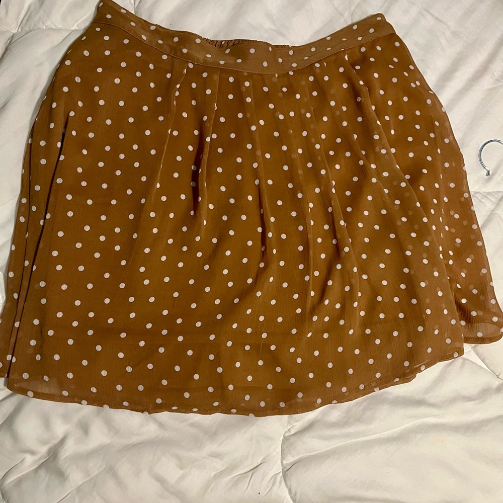 Old navy pleated polka dot skirt